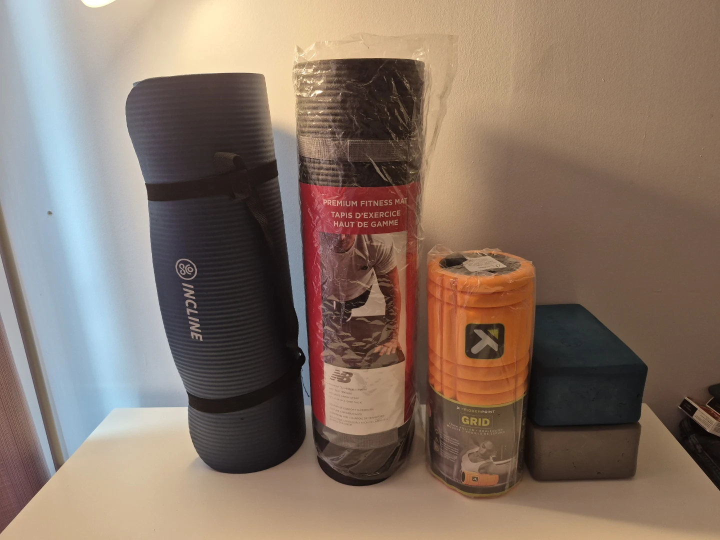 Trigger Point GRID Foam Roller + Ultimate Home Yoga Bundle 🧘‍♂️ - photo 4