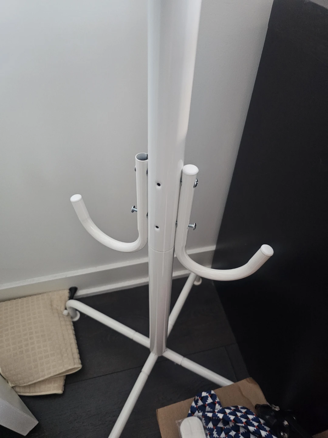 White Coat Rack Stand - photo 3
