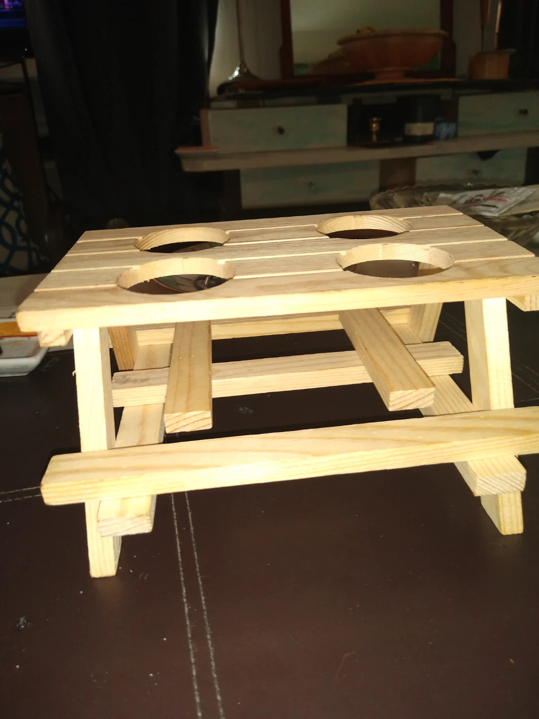 Small little picnic table for doing shots or liqueur - photo 3