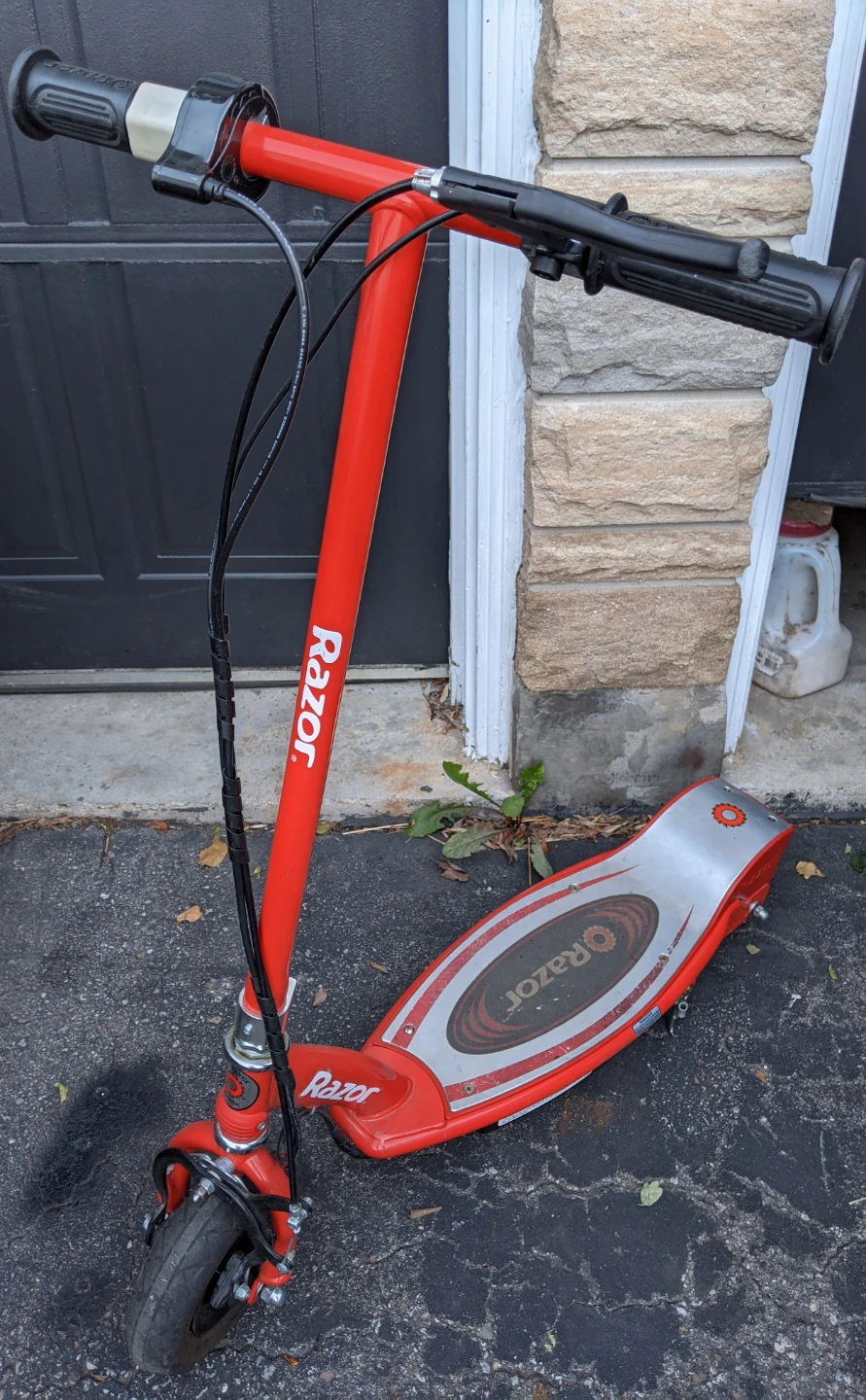 Dead Razor E100 Electric Scooter Chassis – $15