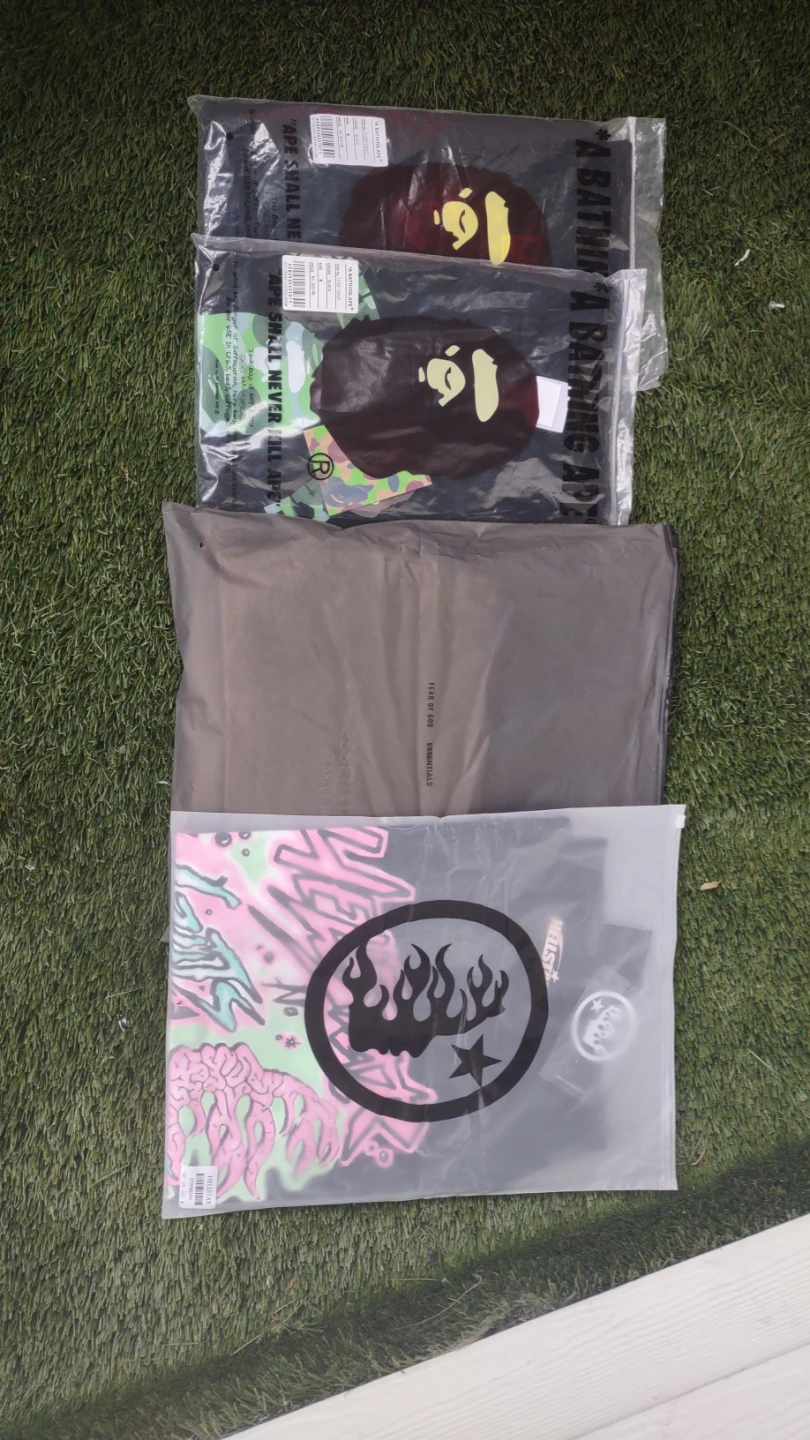 A Bathing Ape Black T-Shirt - photo 3
