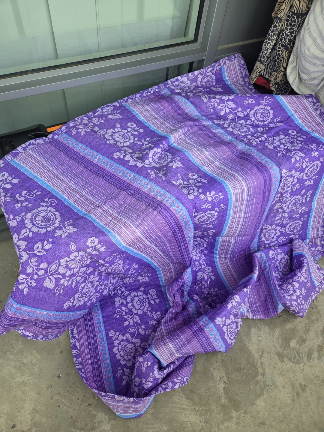 Purple floral quilt - photo 2