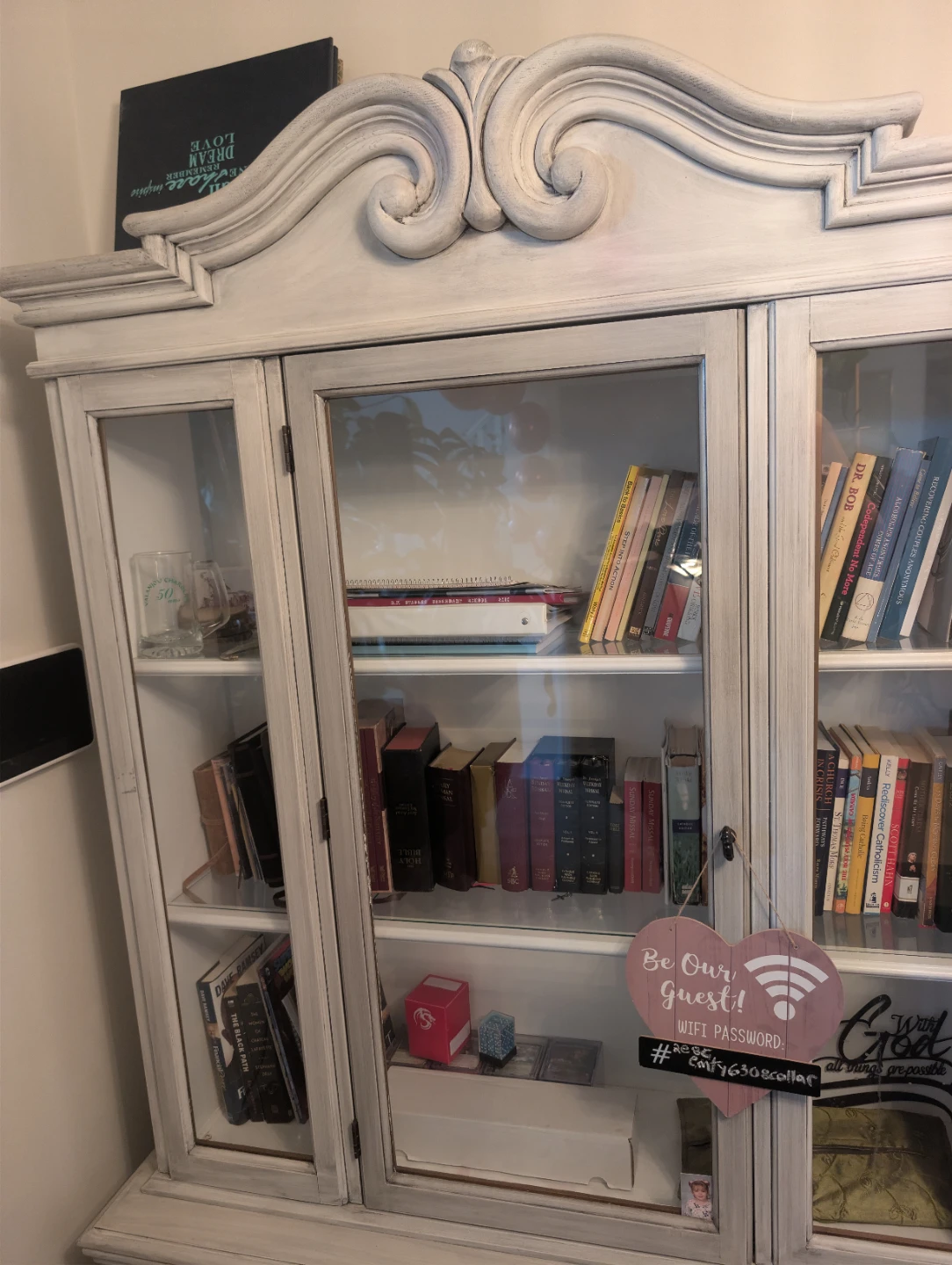 Vintage Painted Wooden China Cabinet - photo 2