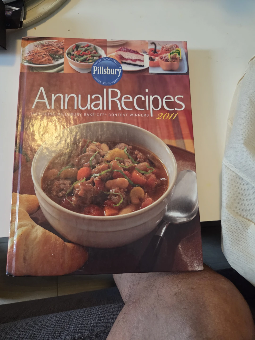 Pillsbury Annual Recipes 2011 Cookbook - photo 5