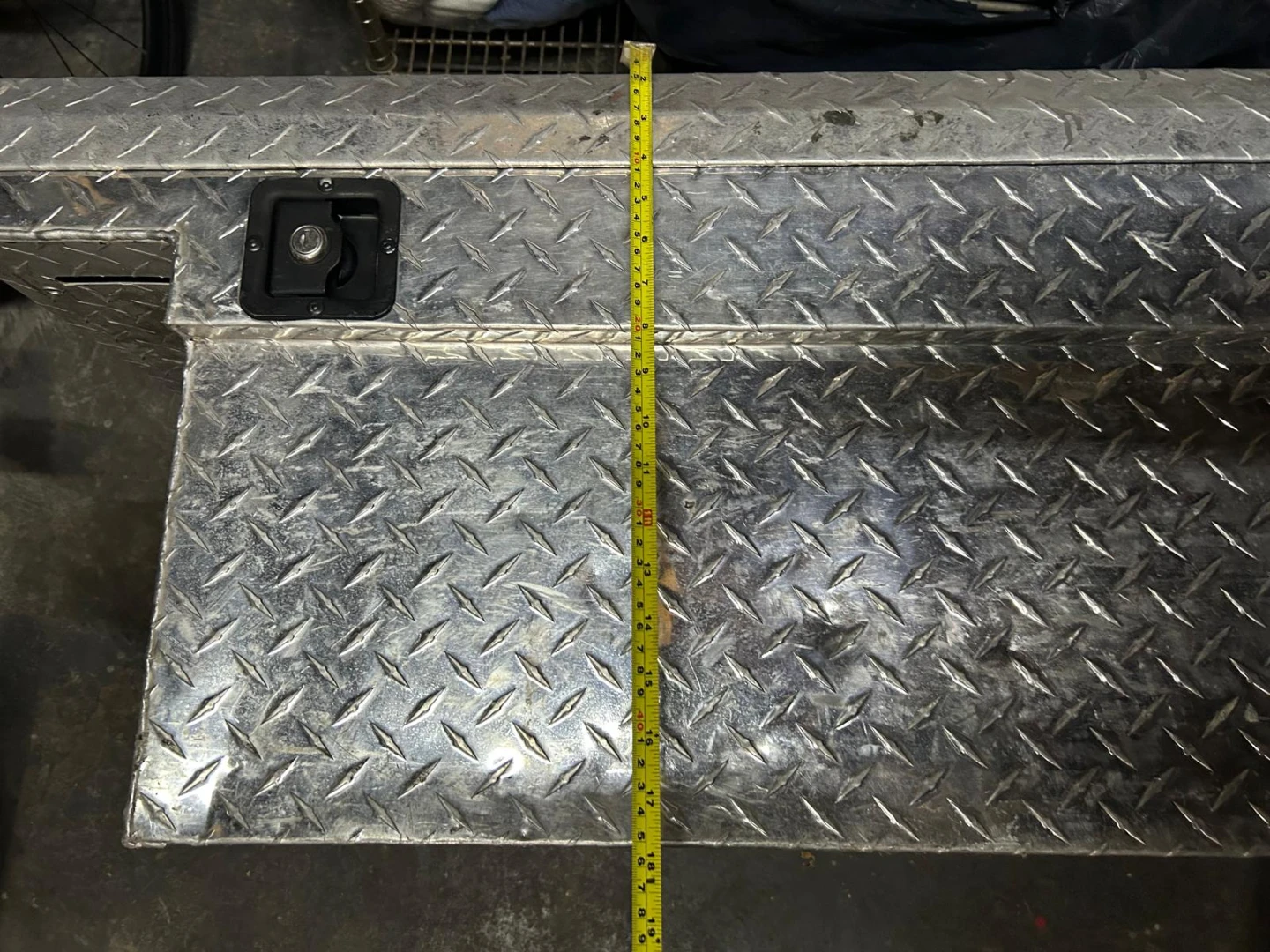 Craftsman Aluminum Crossover Truck Toolbox