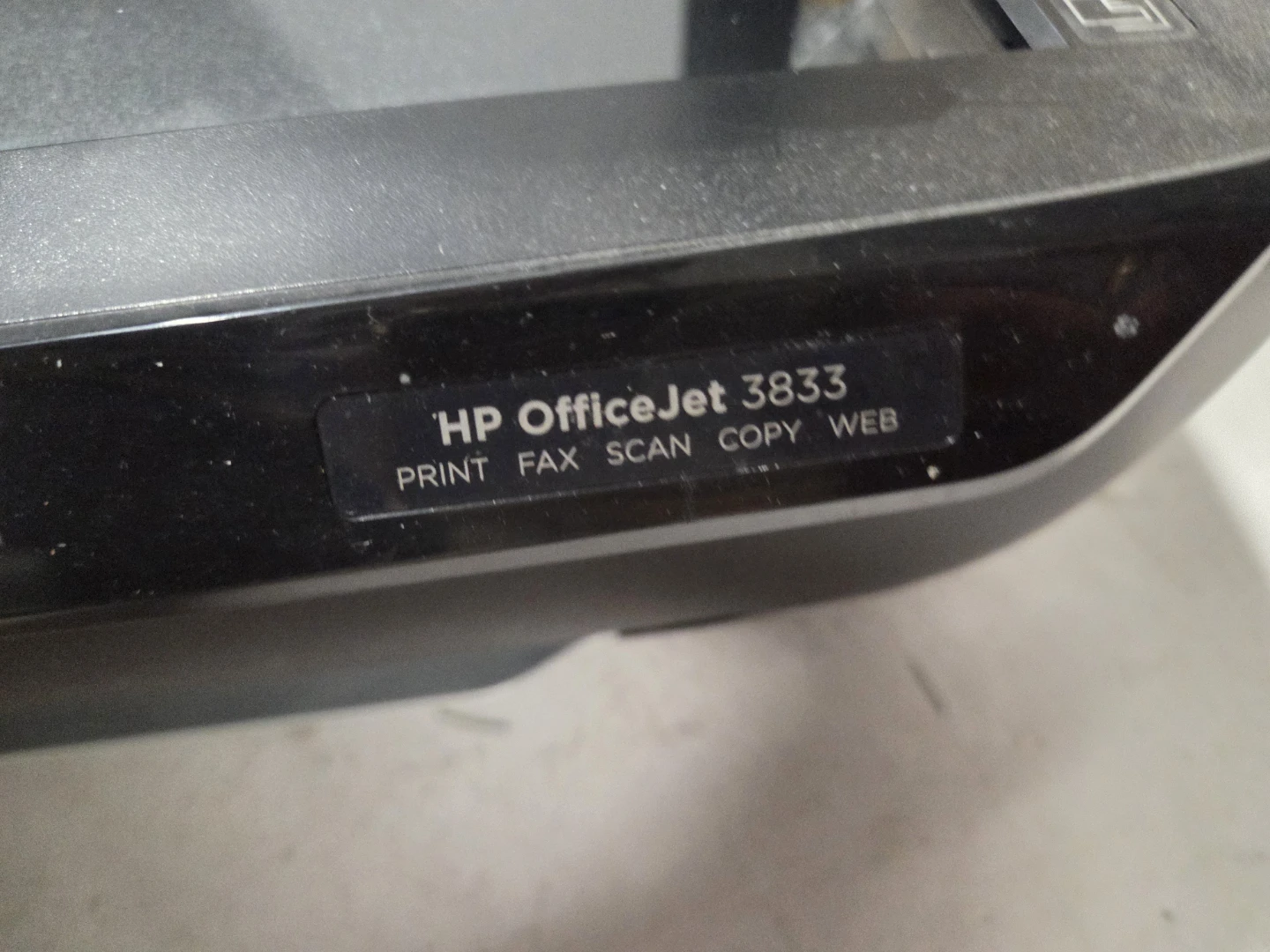 HP OfficeJet 3833 All-in-One Printer - photo 5