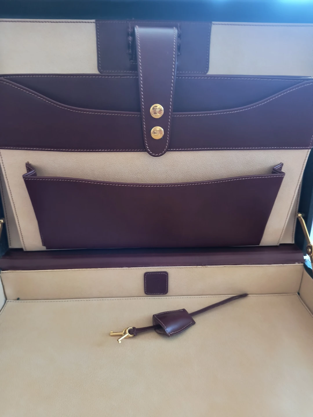 Genuine Trussardi Leather Briefcase - photo 5