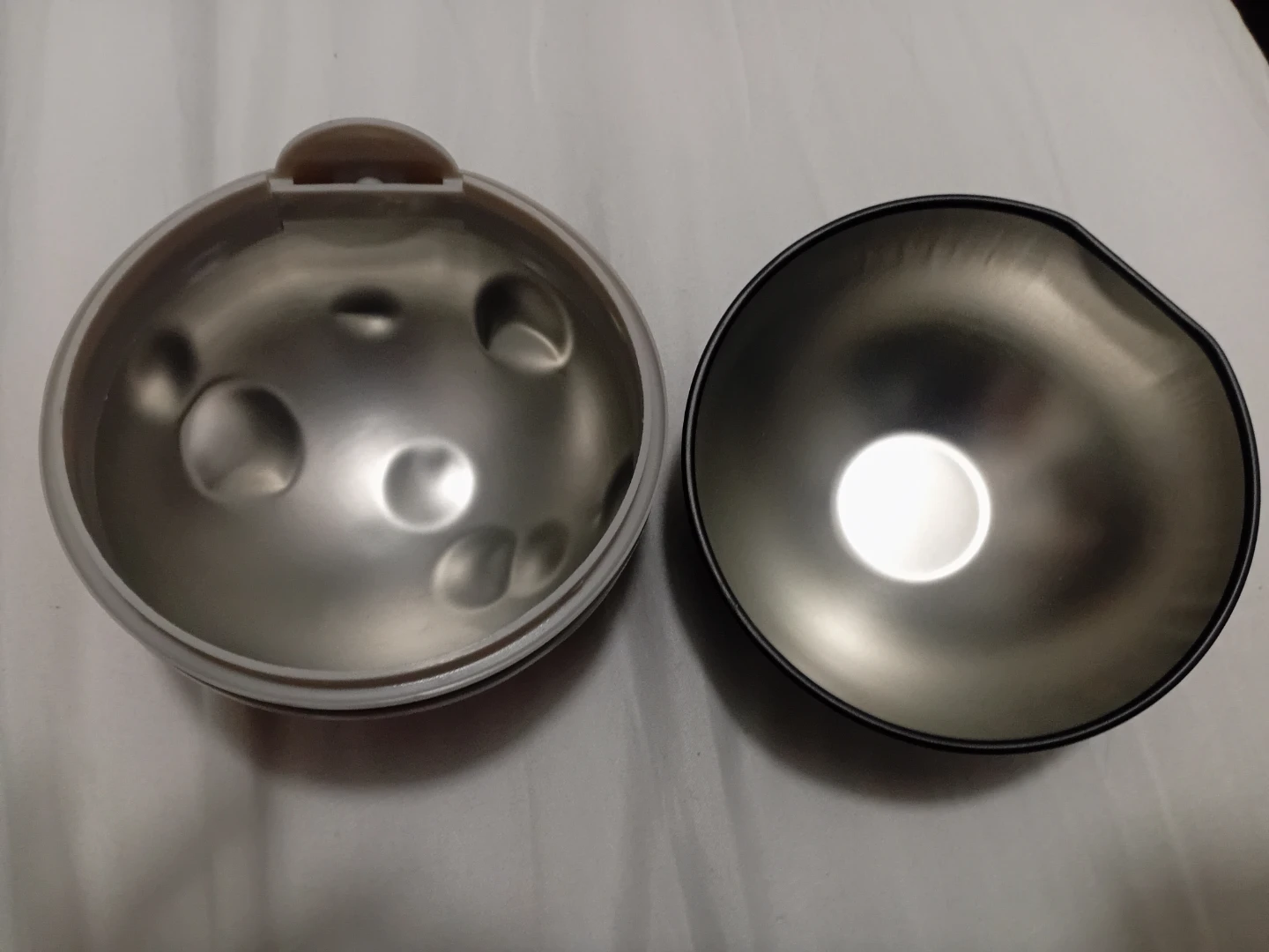 Poké Ball container - photo 2