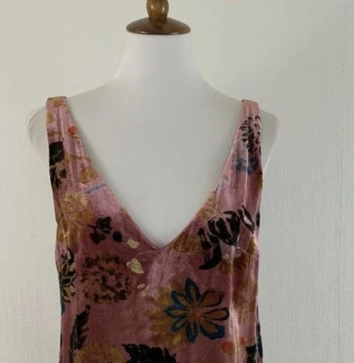Zara Velvet Floral Print Slip Dress 🏈 - photo 2