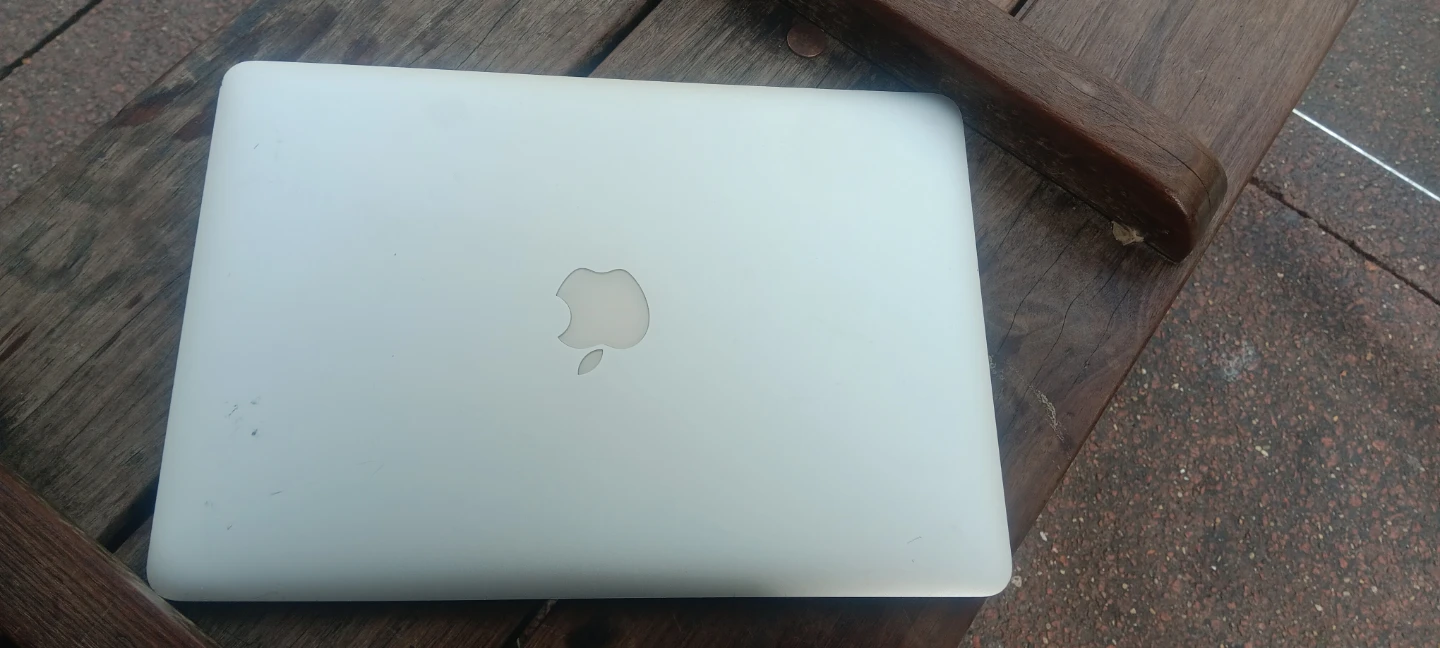 Apple MacBook Air 13-inch - photo 2