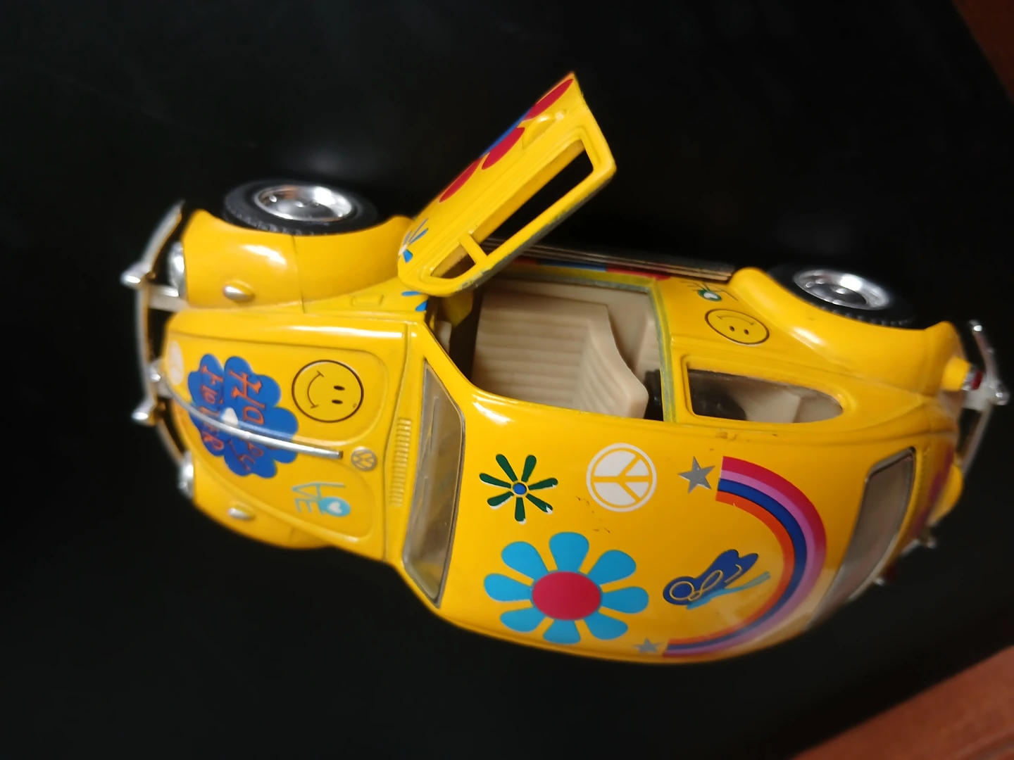 🏈 '67 VW Beetle replica - photo 4