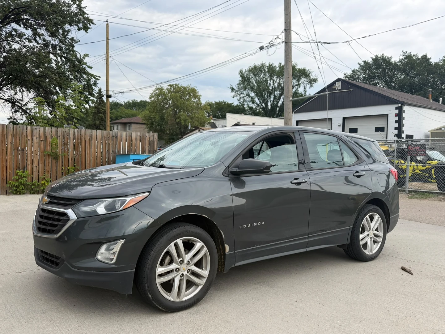 2018 Chevrolet Equinox - photo 2