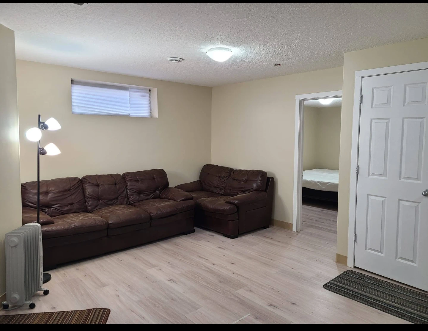 Basement for rent at T5T6W7 - photo 2