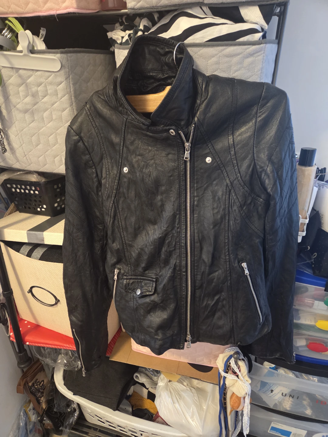 Danier Black Leather Jacket - photo 3