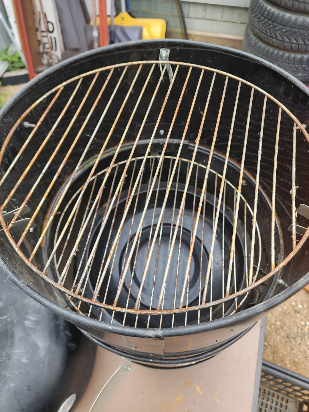 Black Charcoal Bullet Smoker - photo 3