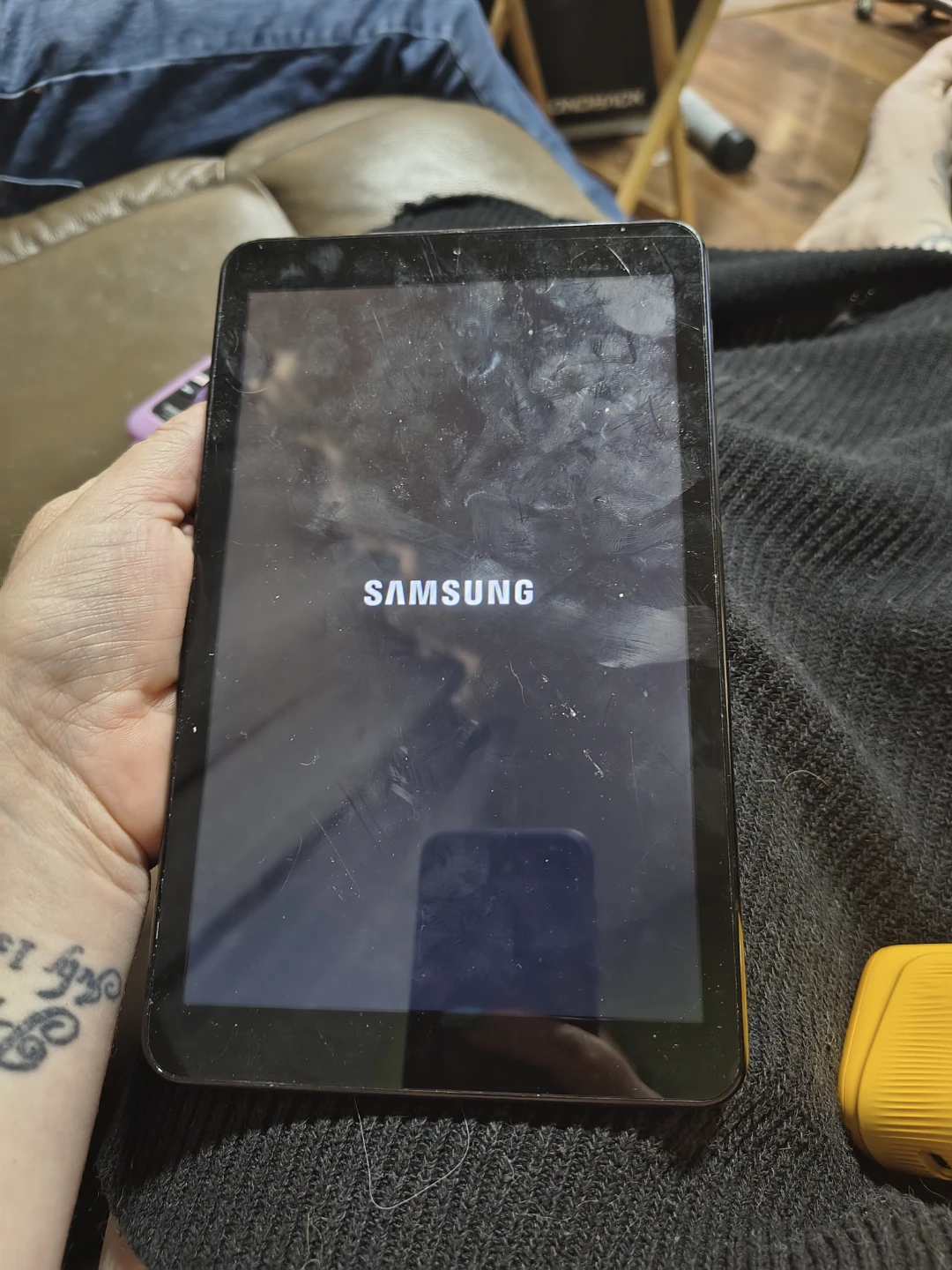 Samsung Galaxy Tab A 8.0 - photo 2