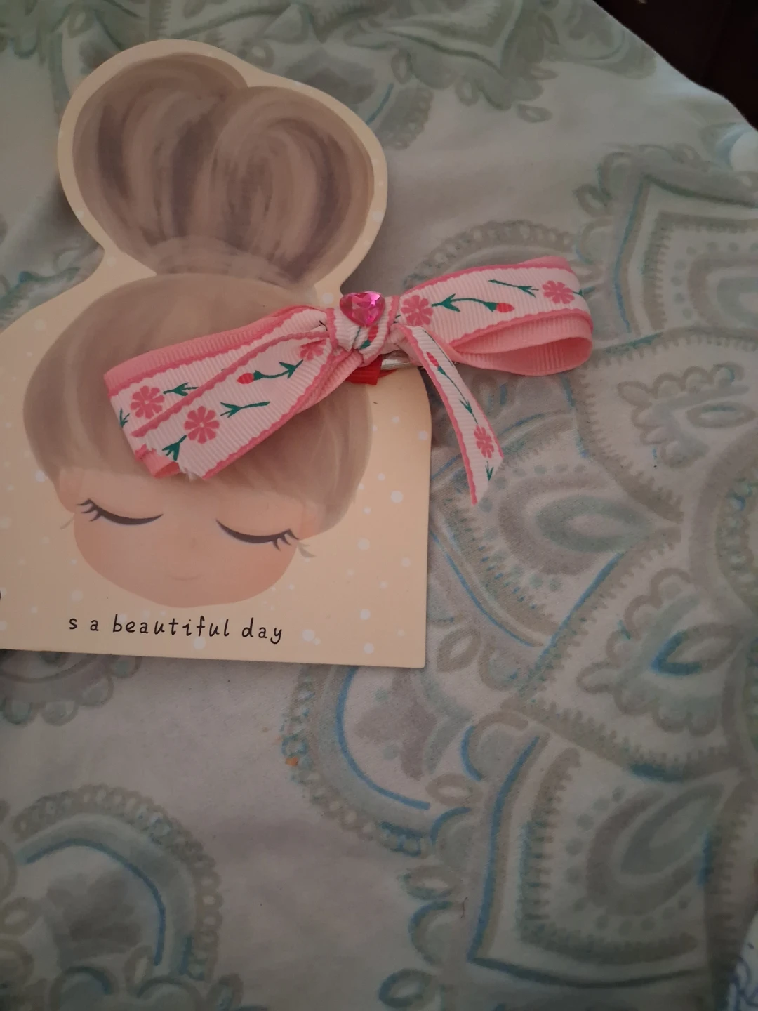 Assorted Decorative Hair Clips - photo 5