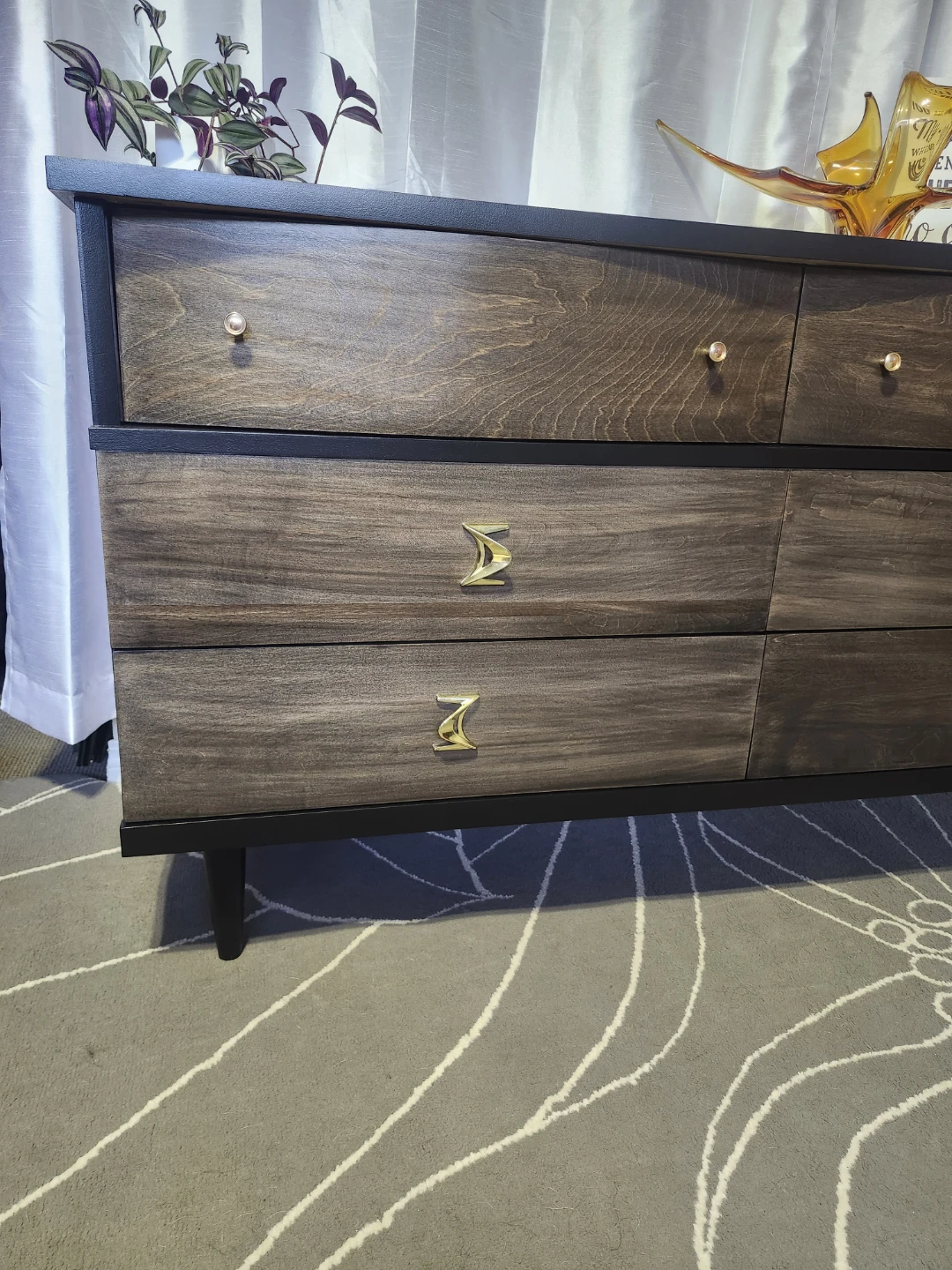 Mid-century modern dresser - photo 4