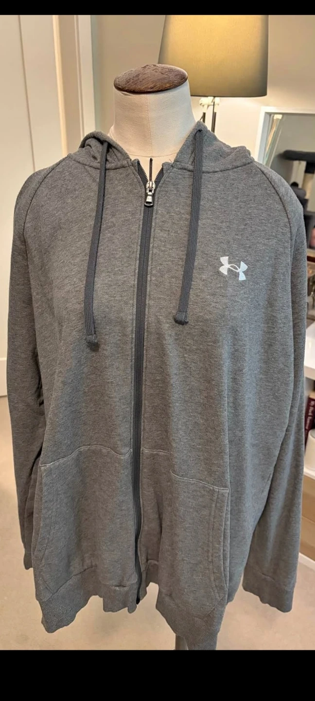 Xxl Under Armour Grey Zip-Up Hoodie
