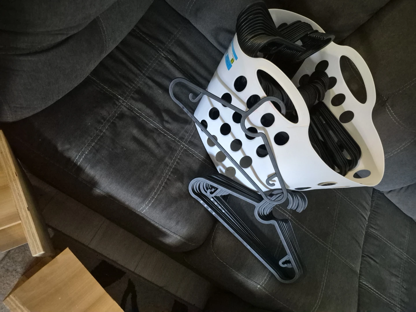Black Space-Saving Clothes Hangers