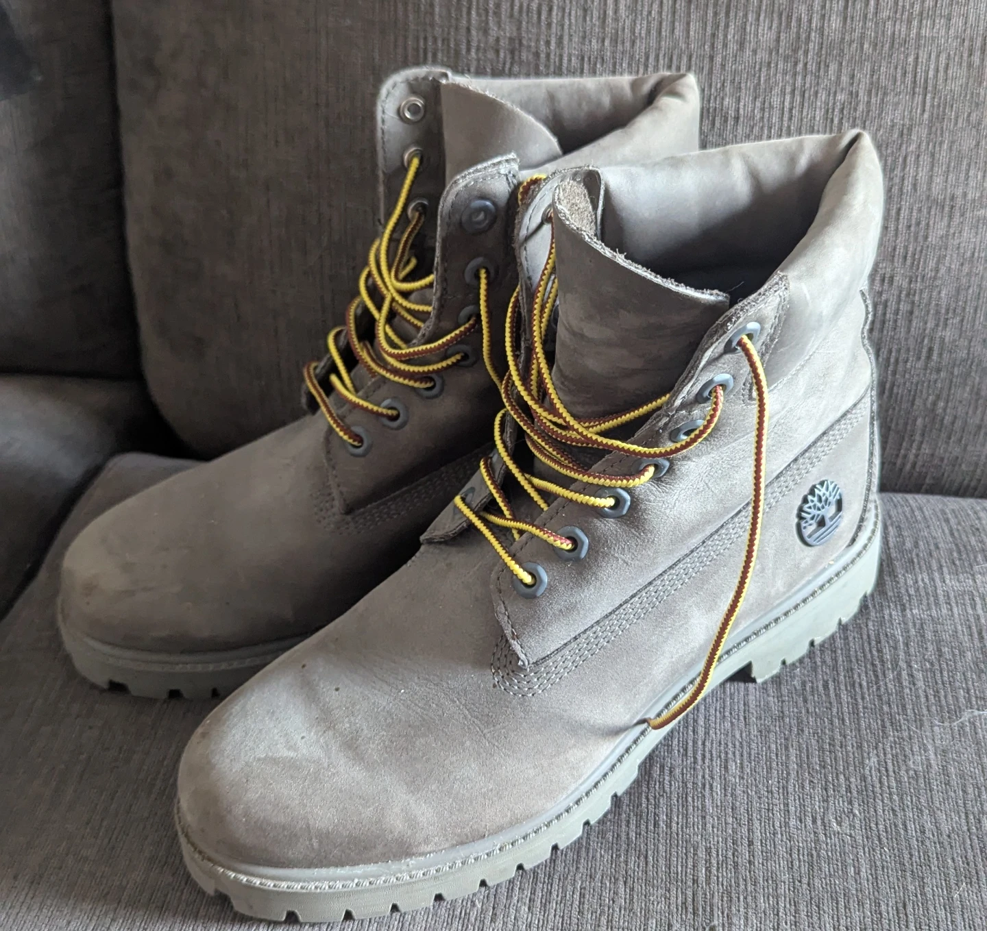 Timberland boots size 9 US