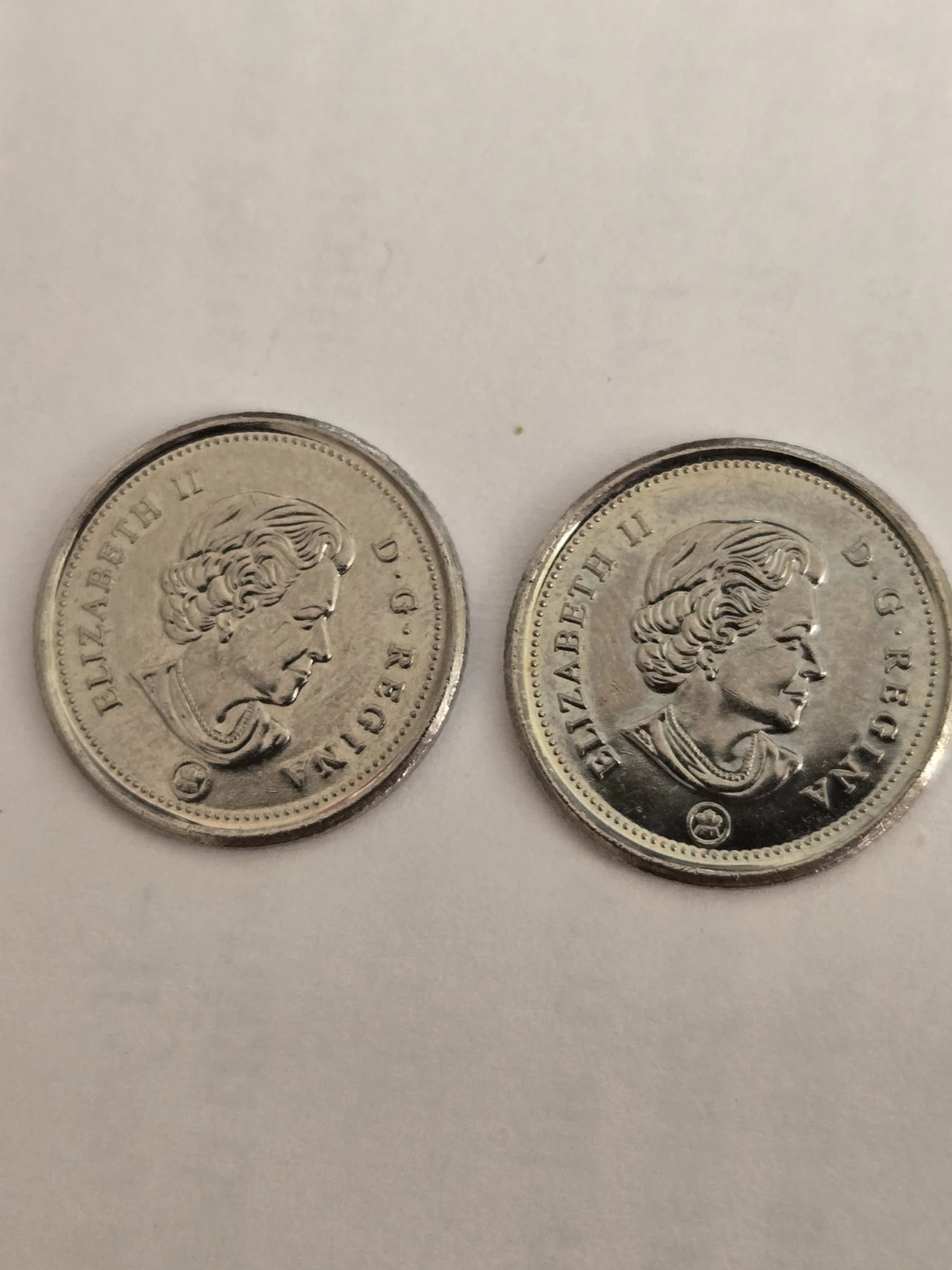 Two 2021 Canadian Bluenose 10-Cent Coins - photo 2