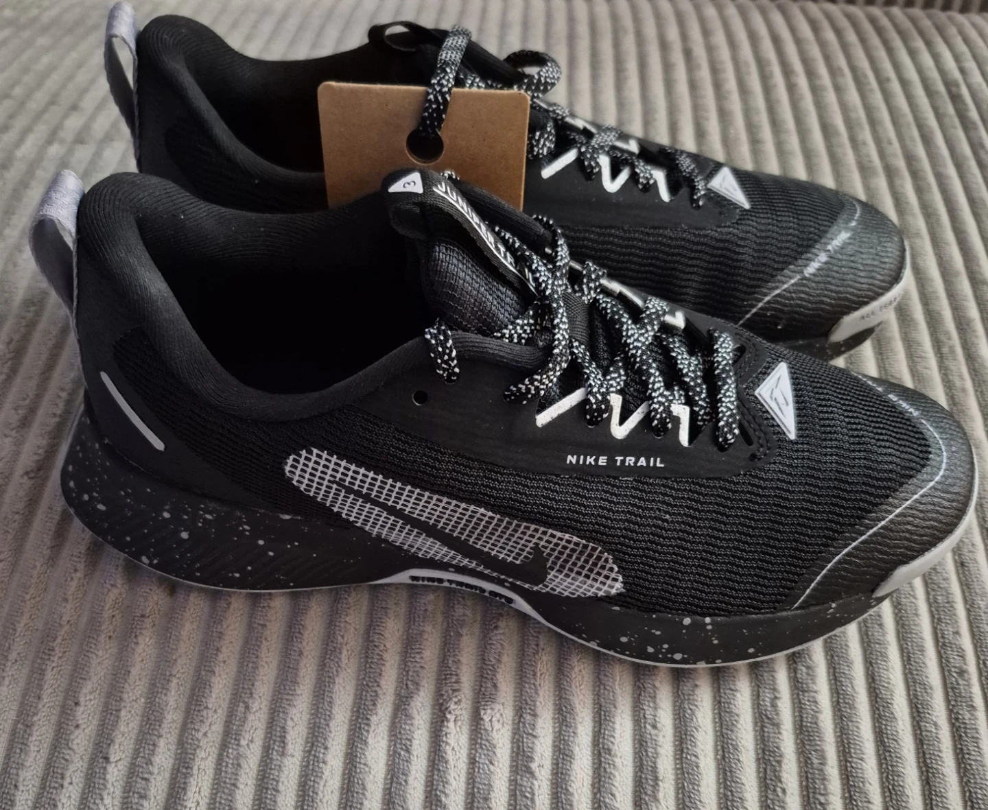 BNIB)Nike Trail 3 Size 7 Wmns Running Shoes - photo 4