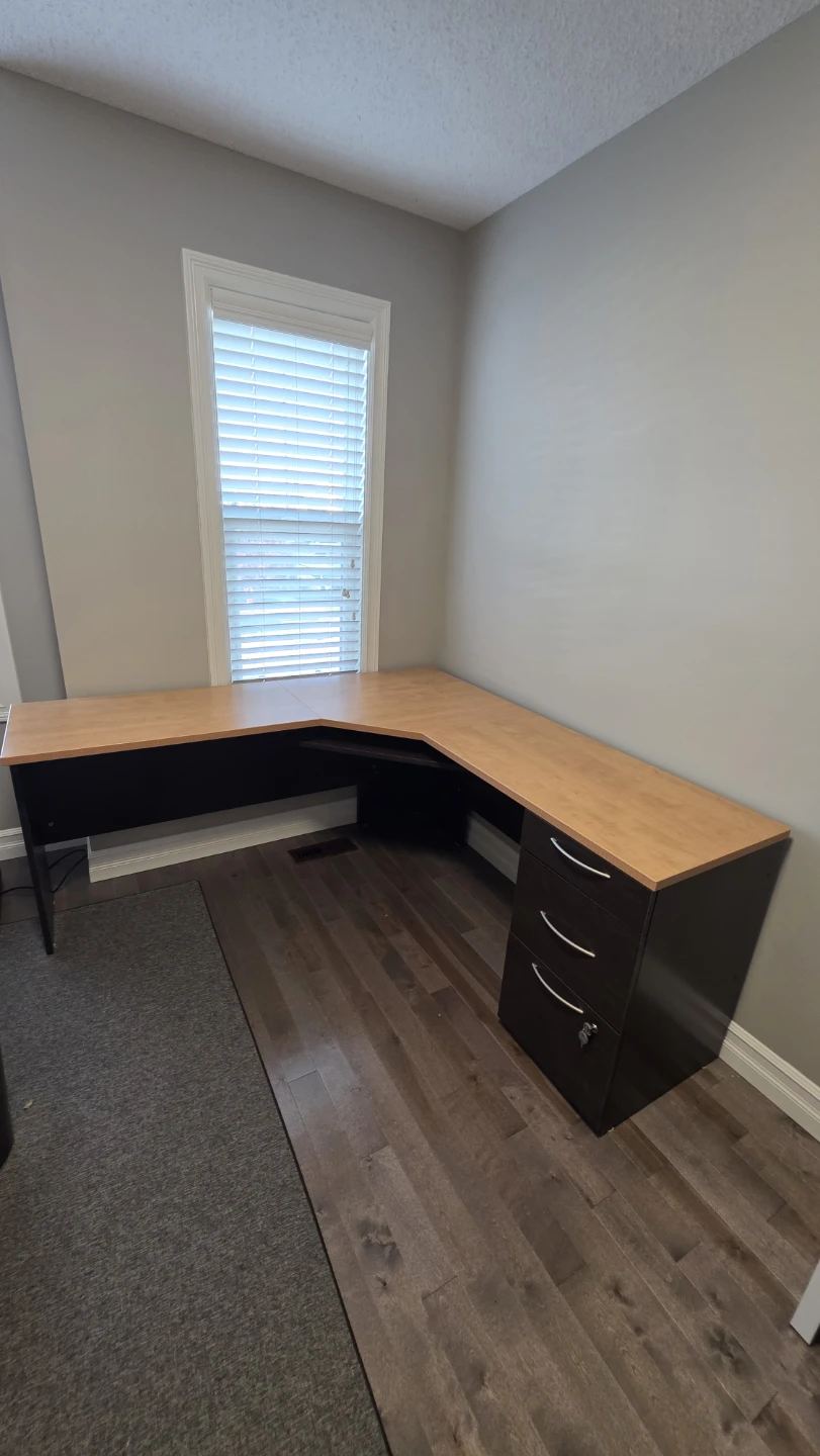 L-Shaped Corner Desk with Storage