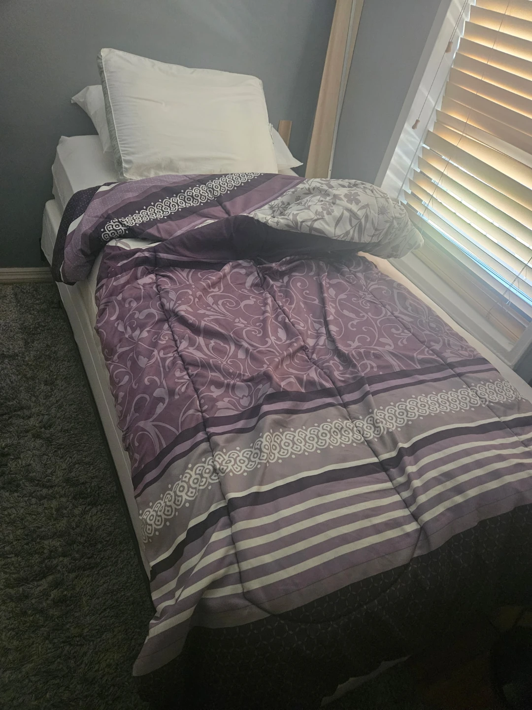 Twin Size Bed and Mattress - photo 2