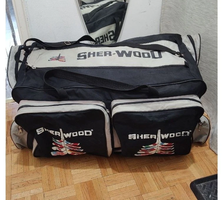 Sherwood 7000 Wheeled Hockey Equipment Bag - 35" x 20" x 16"