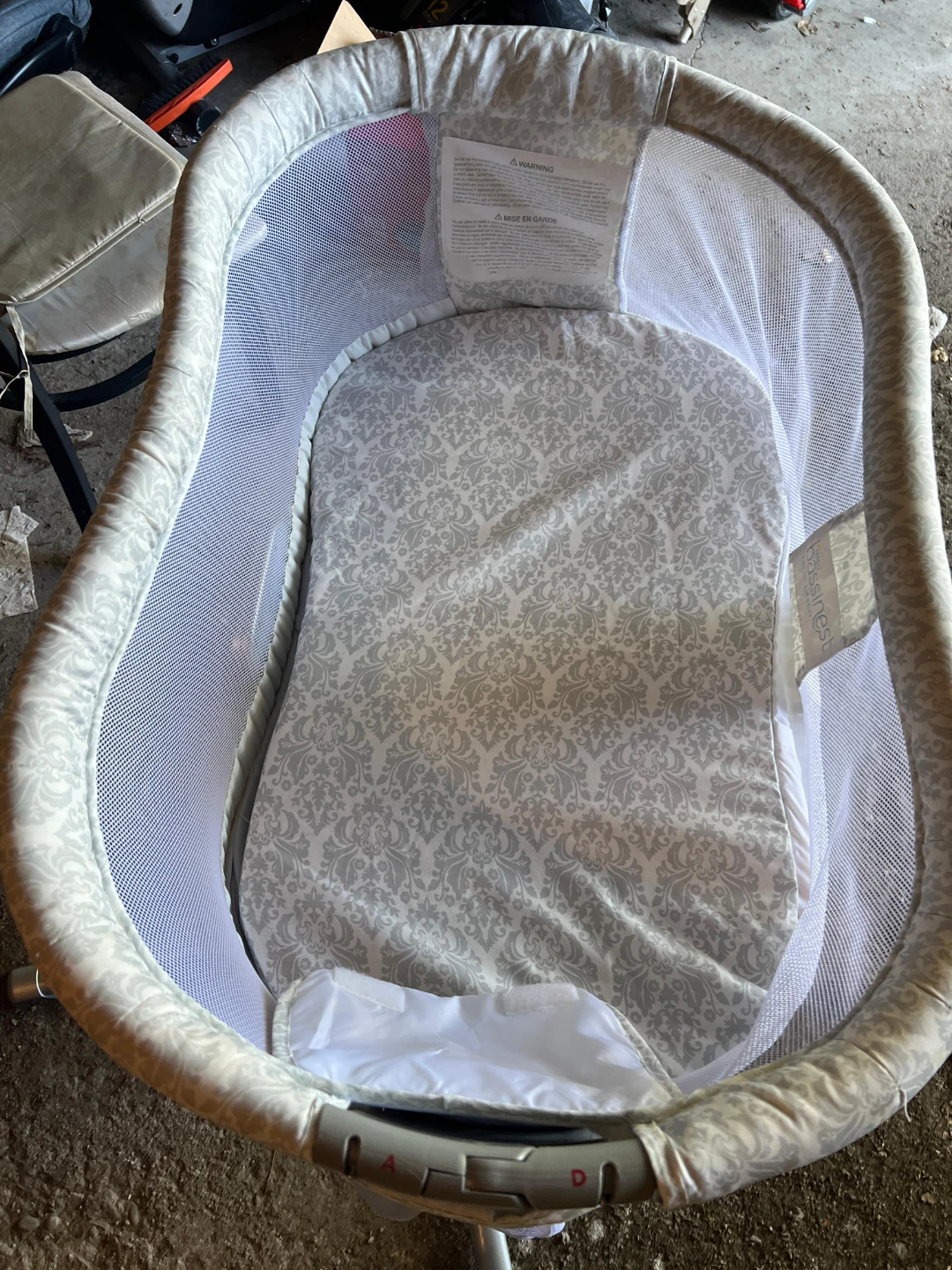Halo BassiNest Swivel Sleeper - photo 2