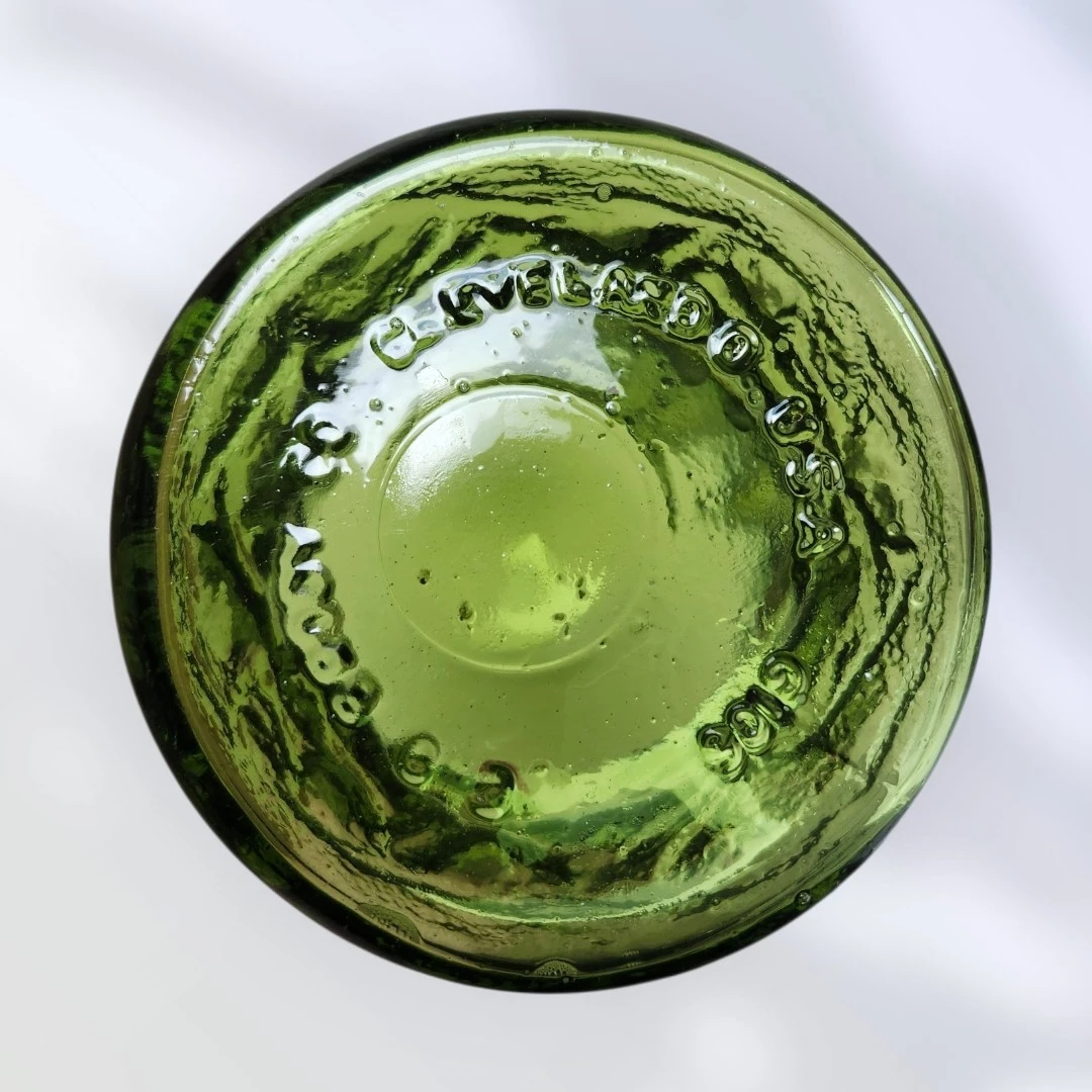Vintage EO Brody Co. Green Crinkle Glass Vase - photo 3