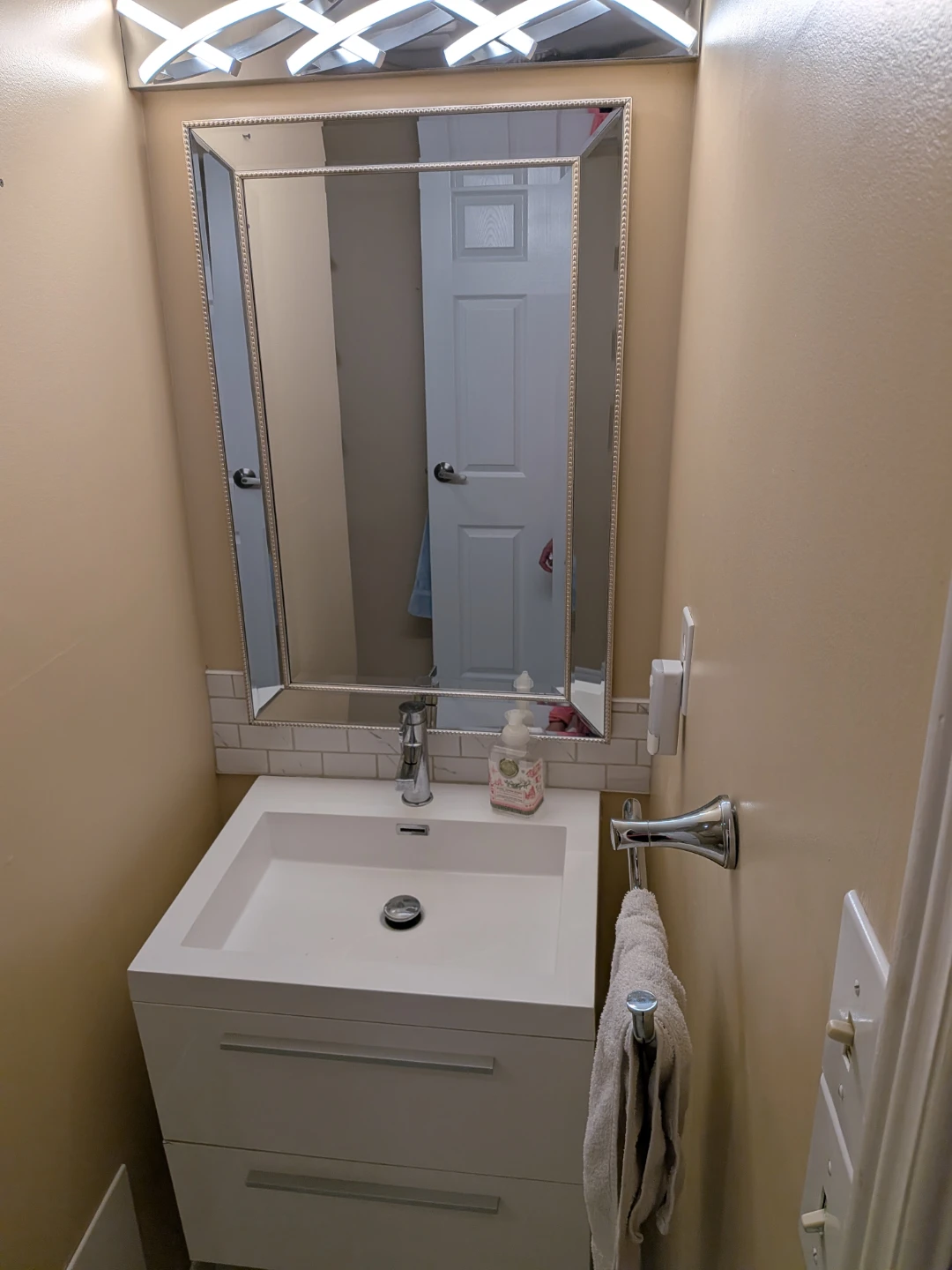 Basement room for rent - photo 5
