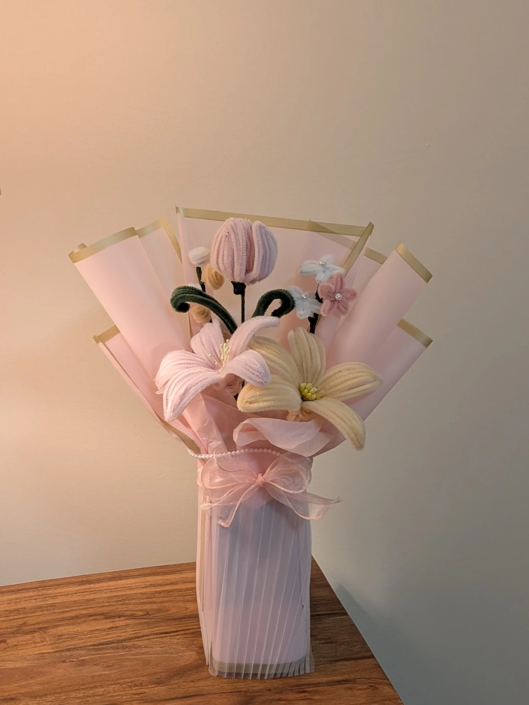 Nush customized Handmade Pipe Cleaner Flower Bouquet