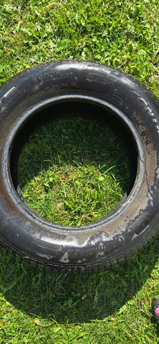 215/65/R16 2 used Continental all season tires