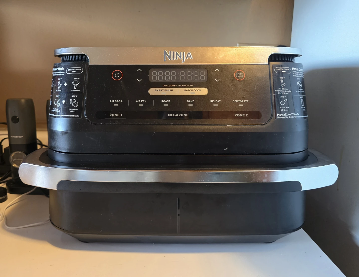 Ninja Foodi FlexBasket DualZone Air Fryer w/ MegaZone