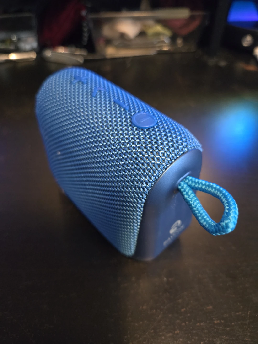Raymond Bluetooth Speaker