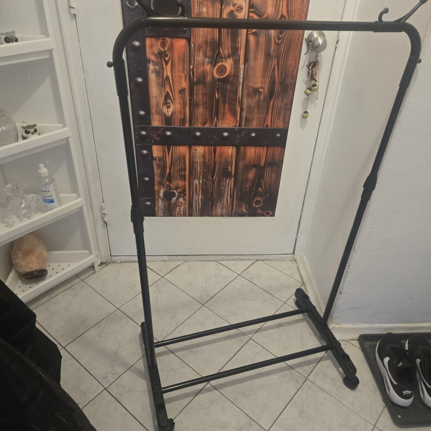 Coat rack with shoe part.new
