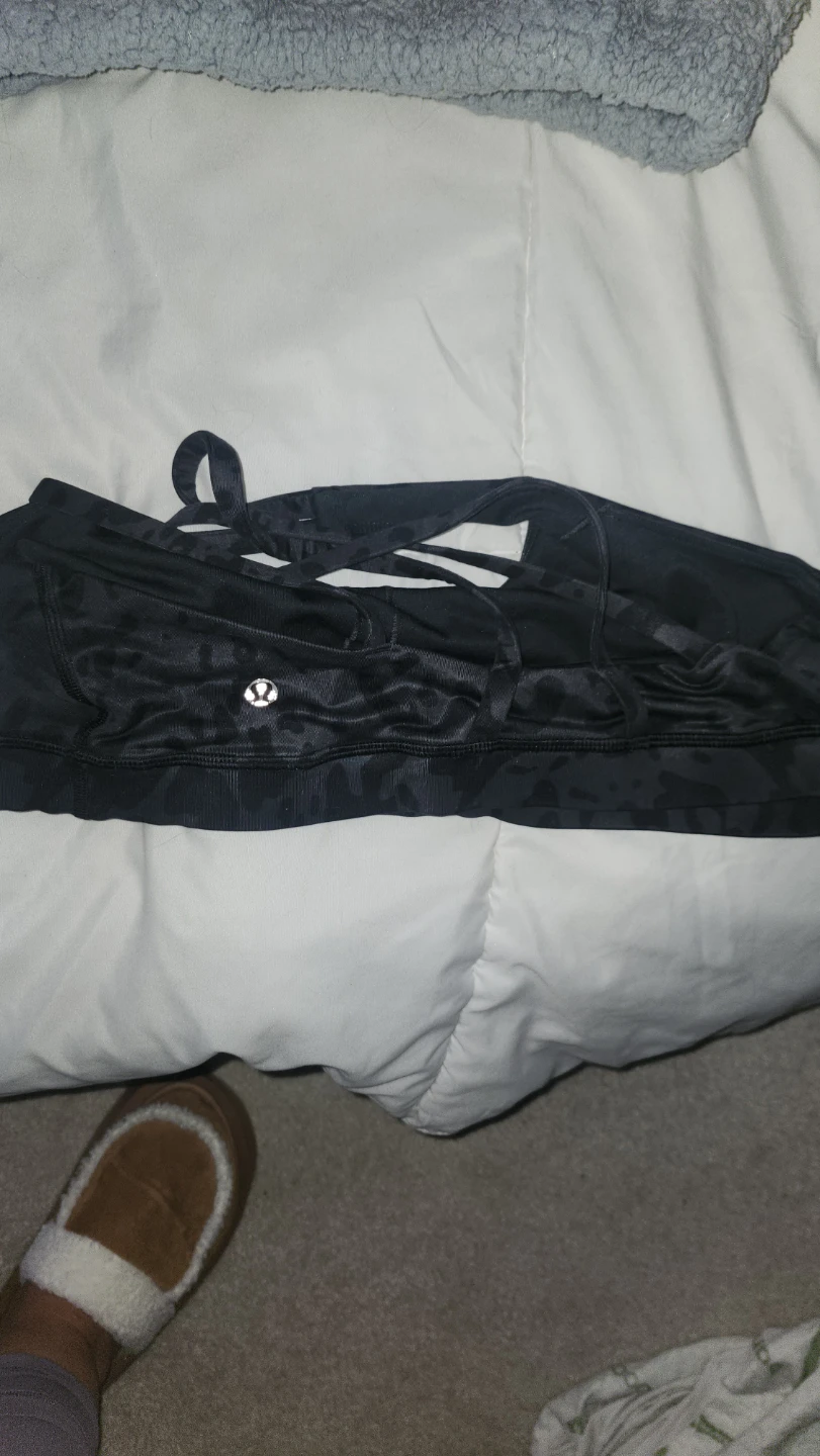 Lululemon Black Leopard Print Sports Bra - photo 3