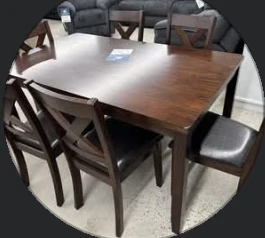 6 seater with removable center piece  dinning table