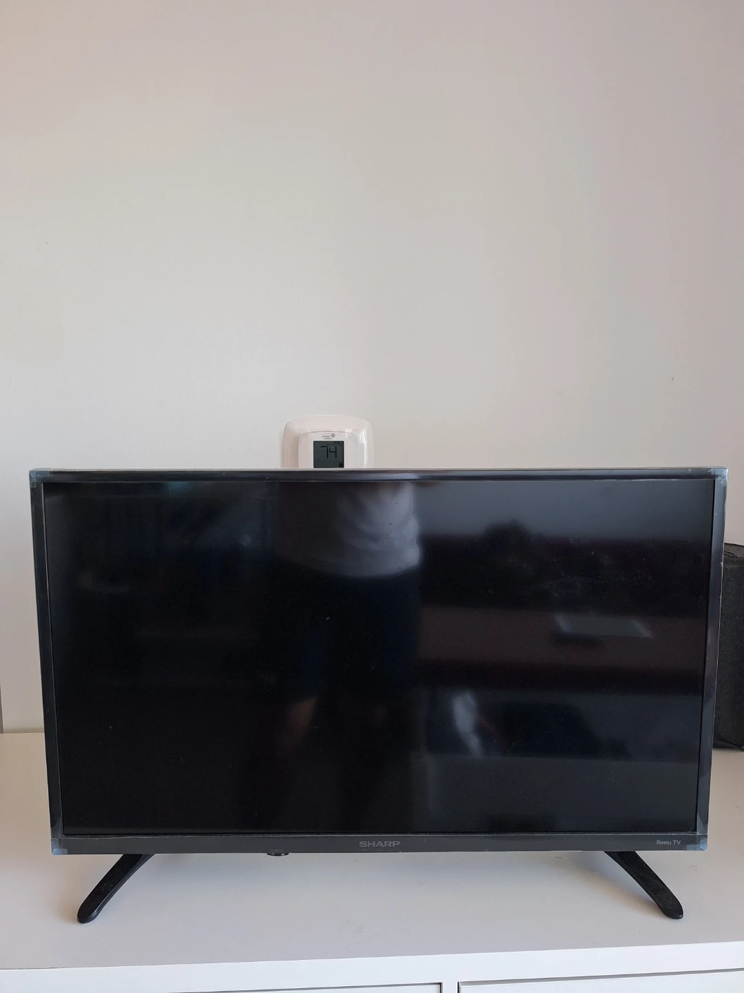 Sharp 32-inch Roku TV