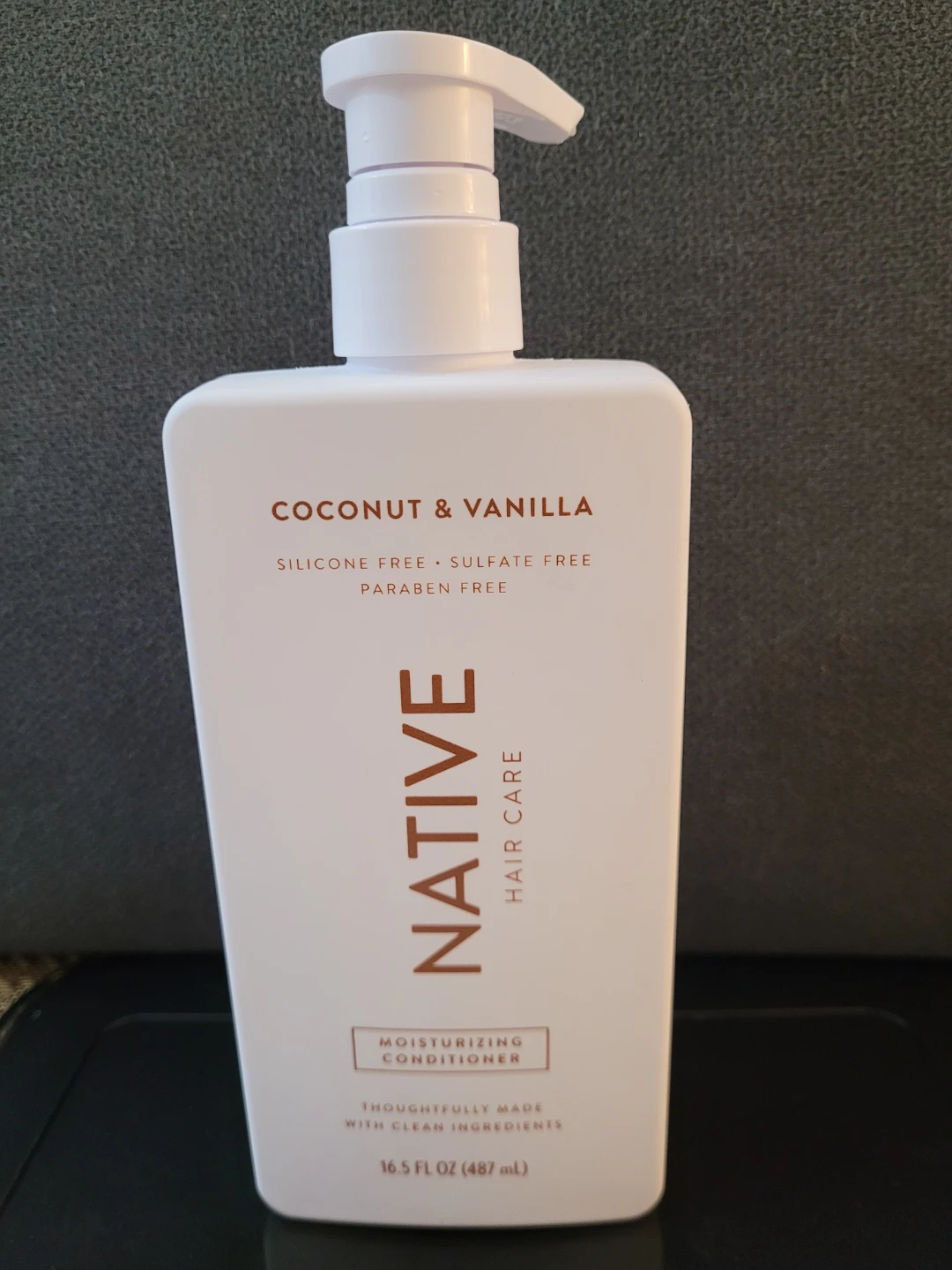 Native Coconut & Vanilla Moisturizing Conditioner 16.5 oz