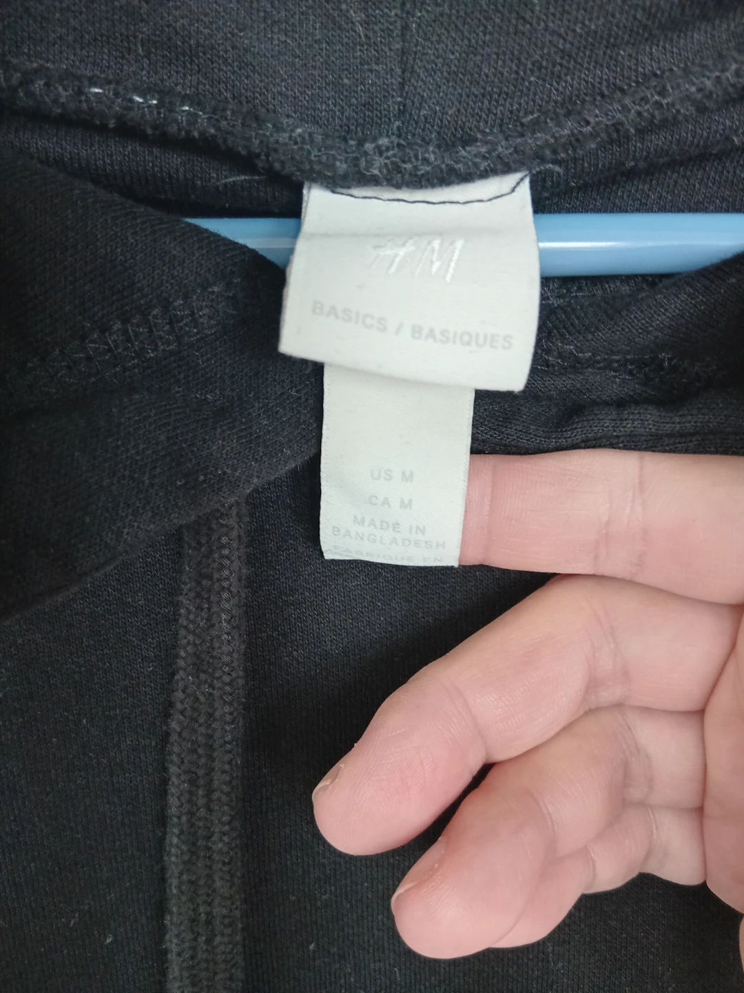 H&M Basics Black Hoodie - photo 2