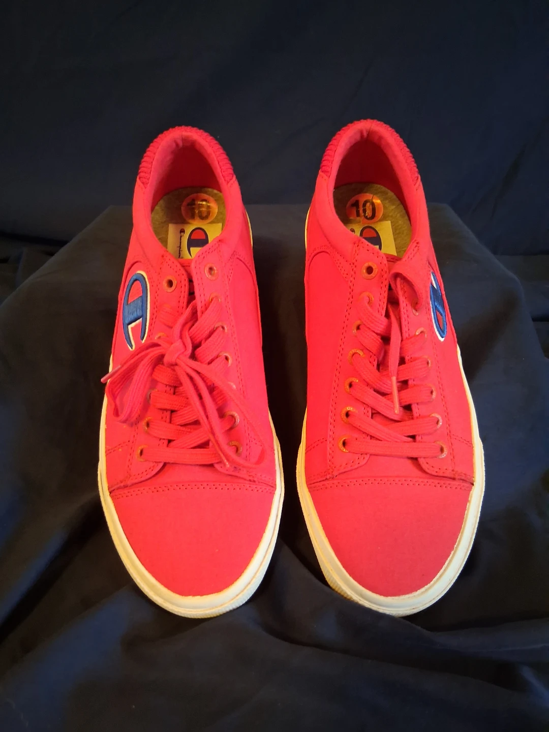 Red champion runners - photo 2