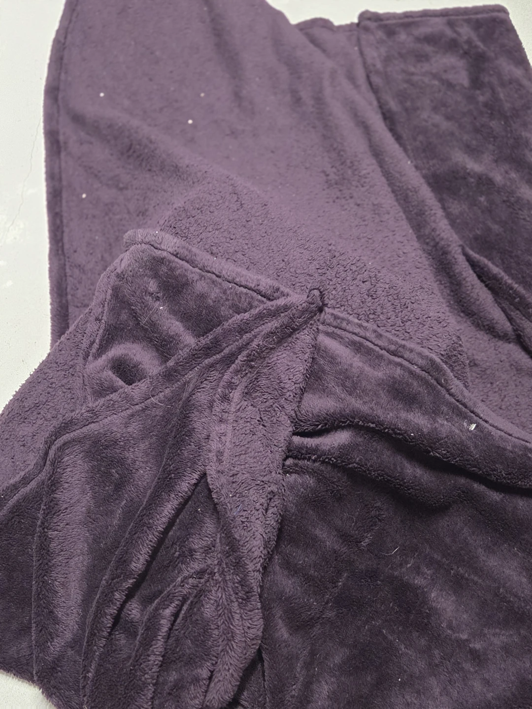 Plush Purple Fleece Throw Blanket - photo 4