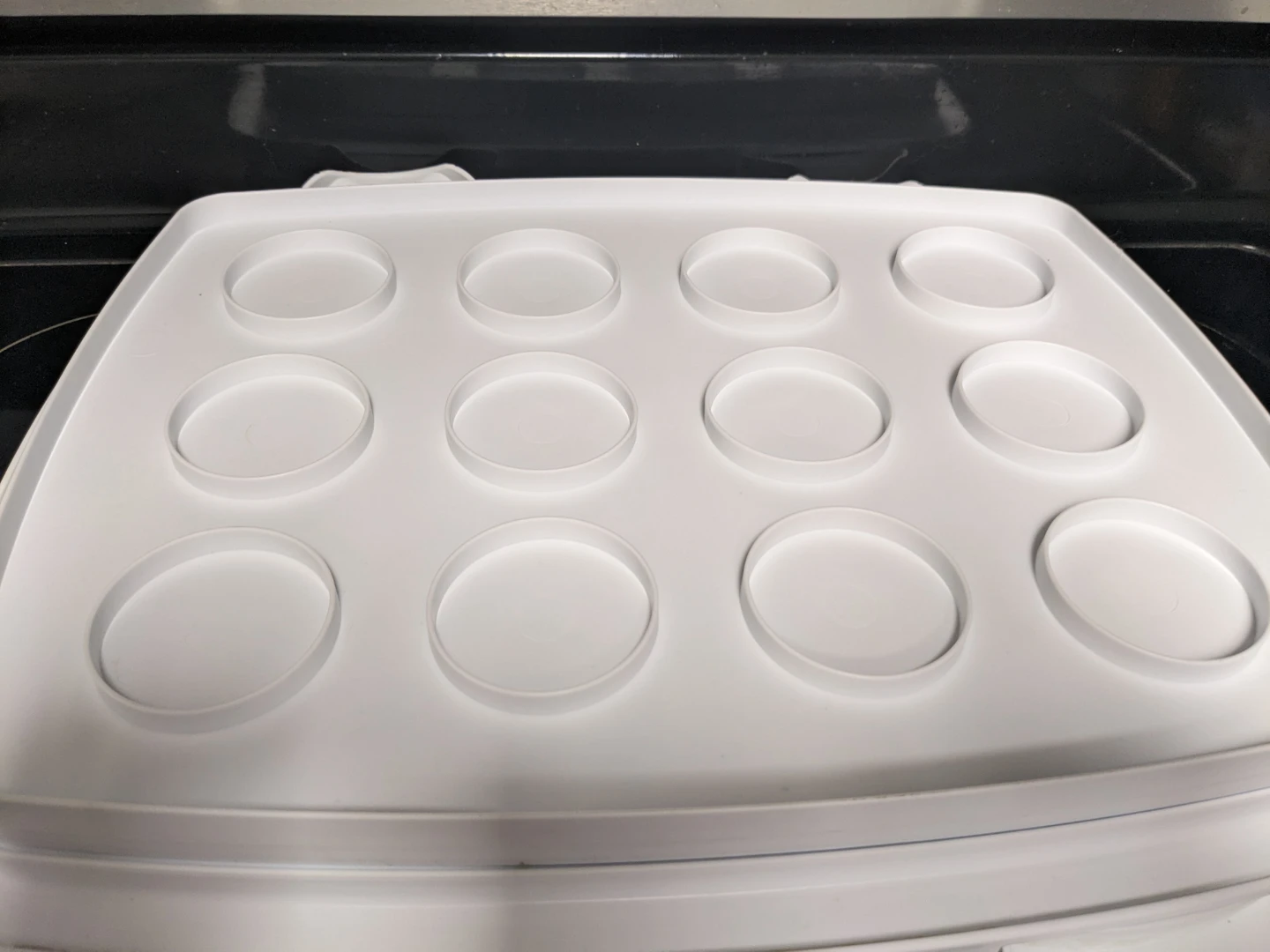 Wilton Ultimate 3-in-1 Cupcake Muffin Cake Caddy Carrier Holder - photo 4