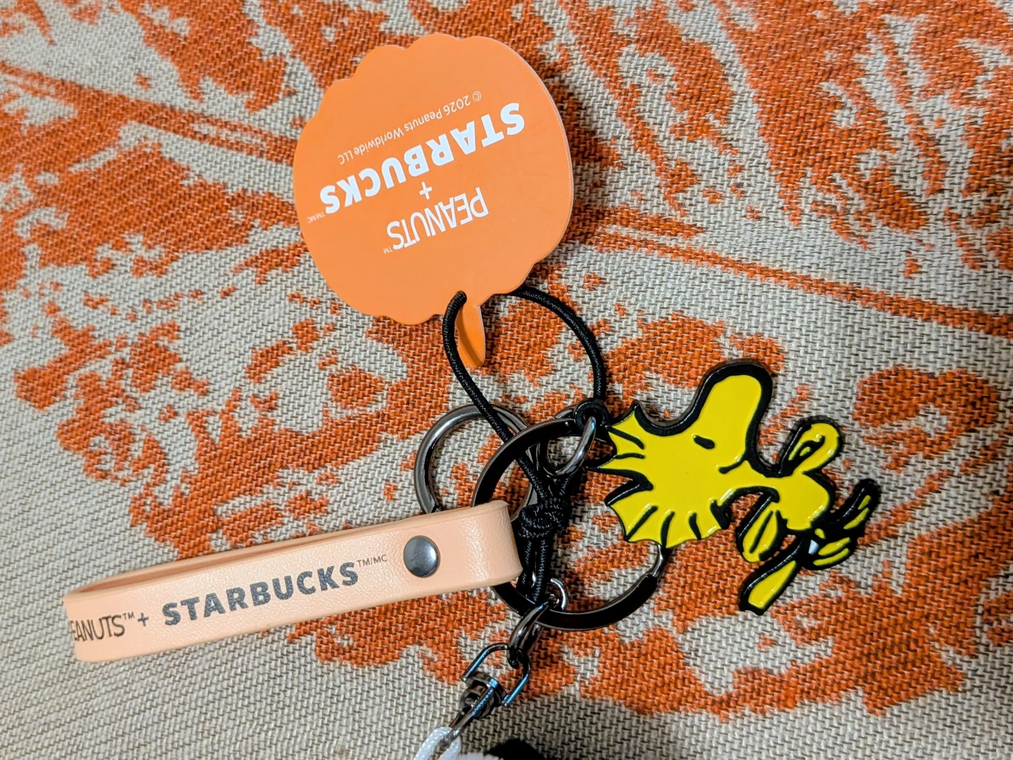 Starbucks x Peanuts Snoopy Plush Keychain - photo 3