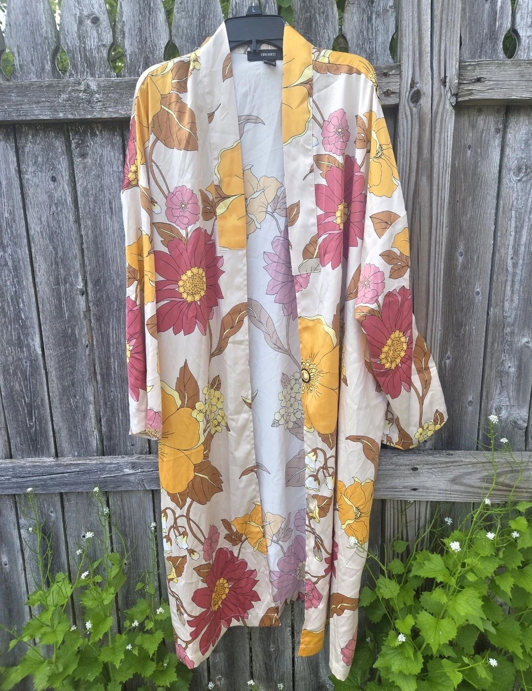 Forever 21 Floral Kimono Robe