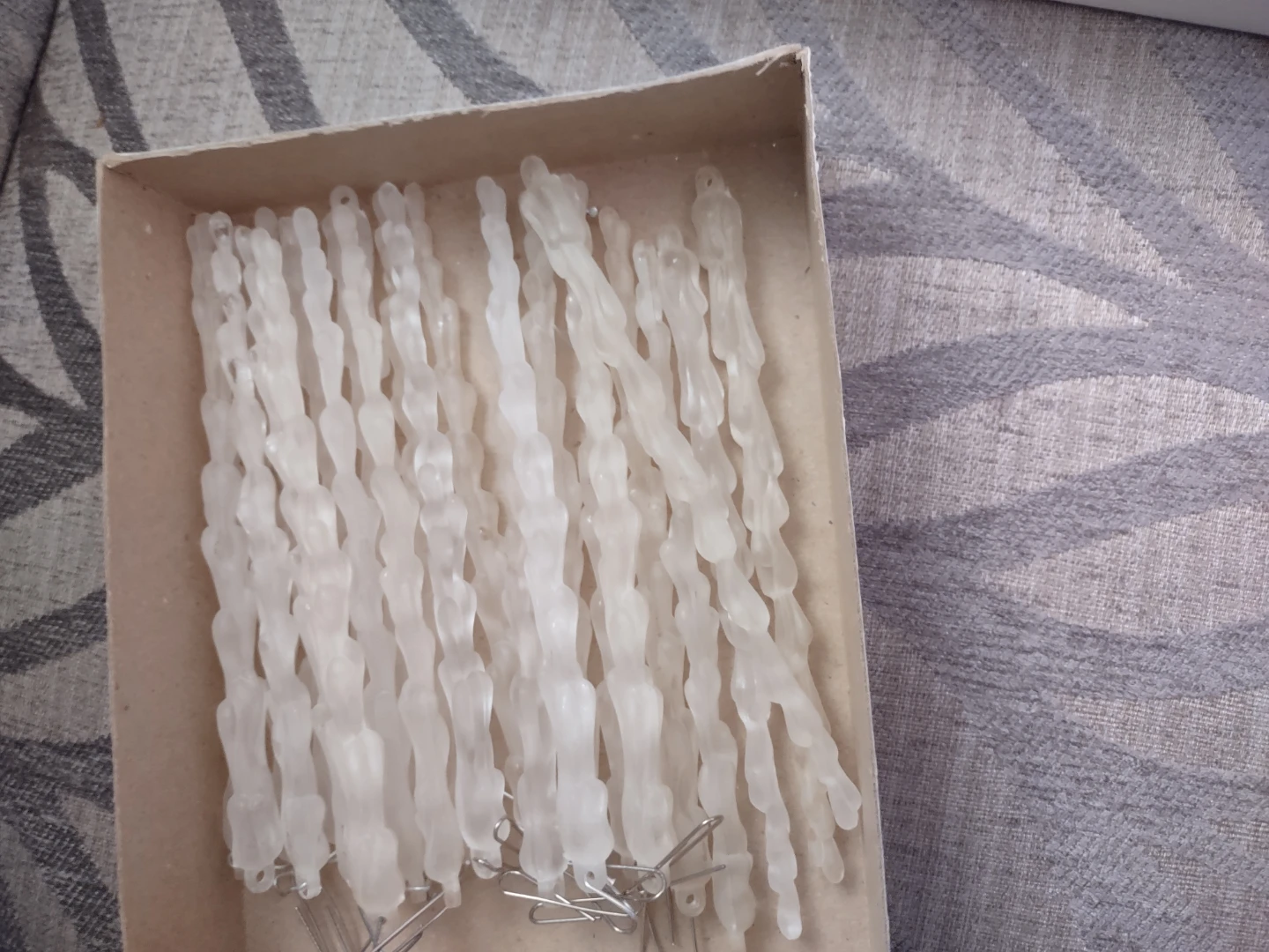 Plastic icicle ornament