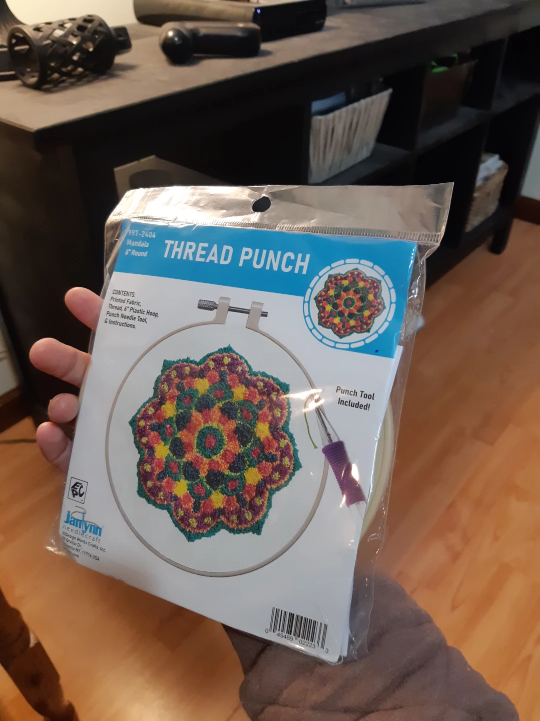 Janlynn Needlecraft Thread Punch Kit - photo 2